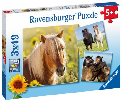 Ravensburger  Koně 3 x 49 dílků