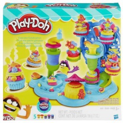 Hasbro Play-Doh dortíčková oslava